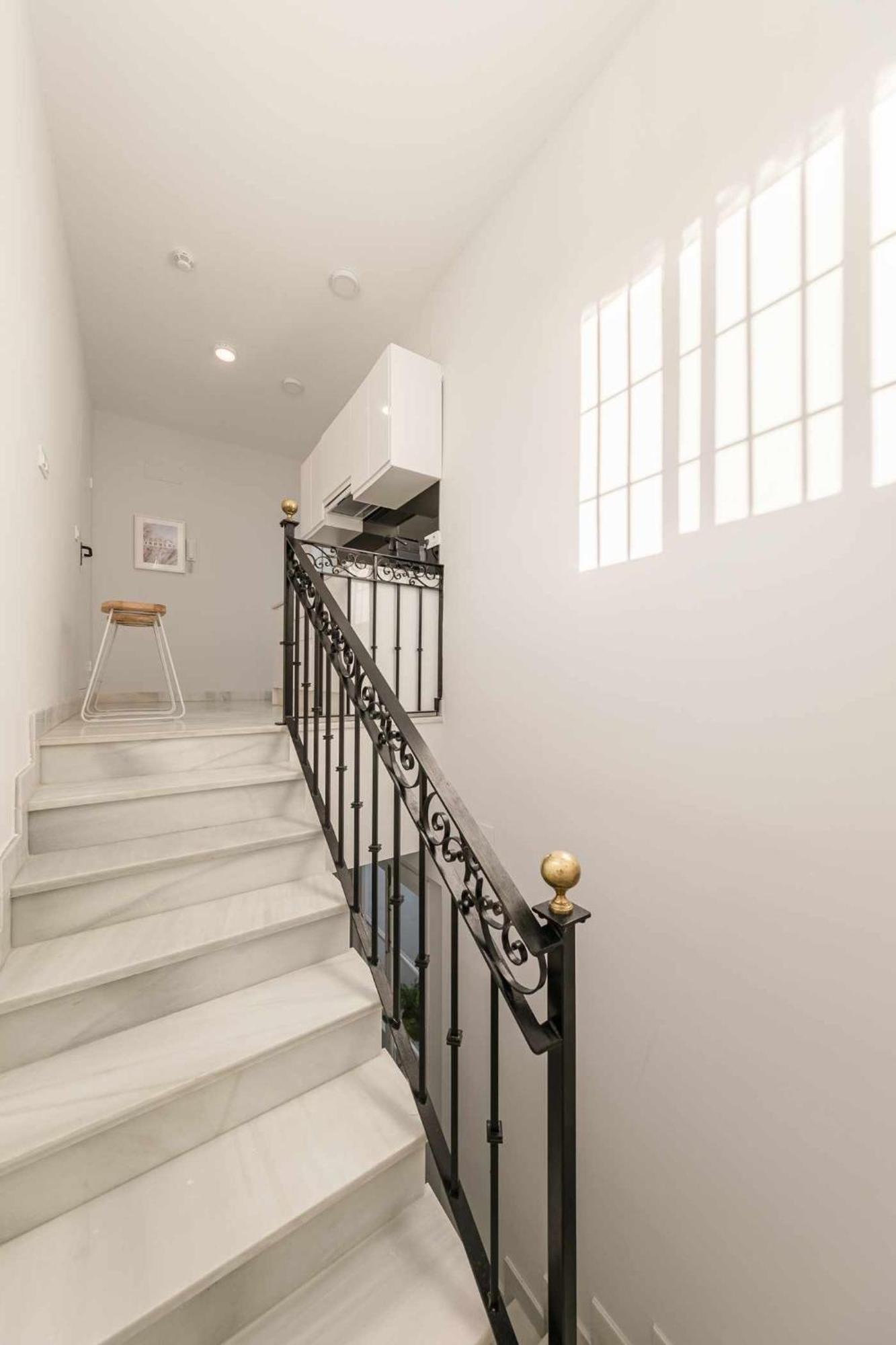 Isg Apartments Cuna Sevilla Exteriör bild